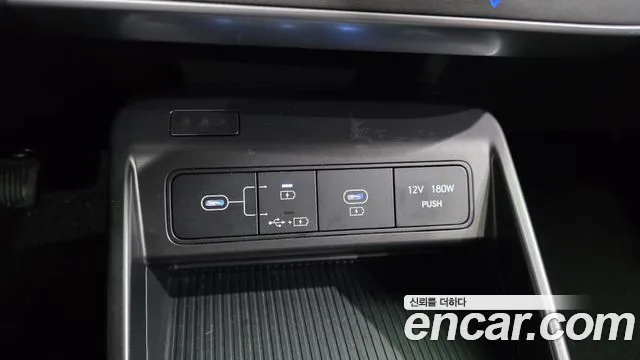Hyundai Kona SX2 — Фото автомобиля 19