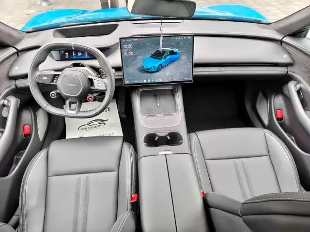 Xiaomi SU7 — Фото автомобиля 6