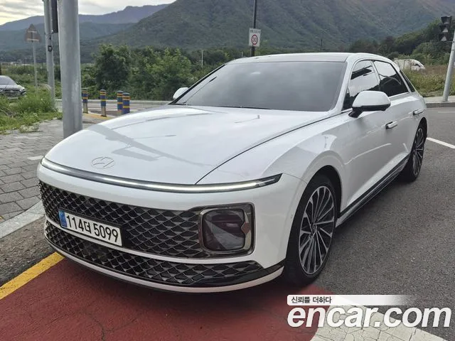 Фотография автомобиля — Hyundai Grandeur GN7