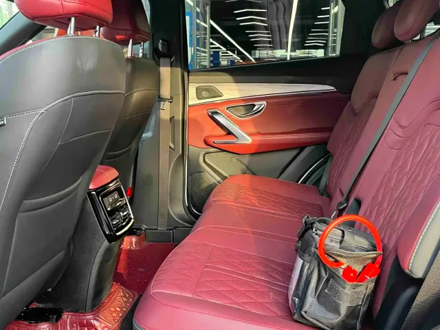Jetour X70 Plus — Фото автомобиля 6