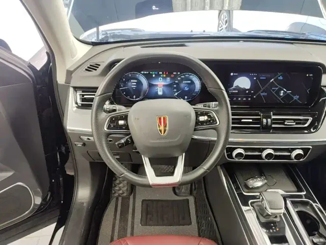 Hongqi HS5 — Фото автомобиля 10