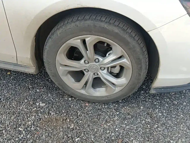 Honda Accord — Фото автомобиля 11