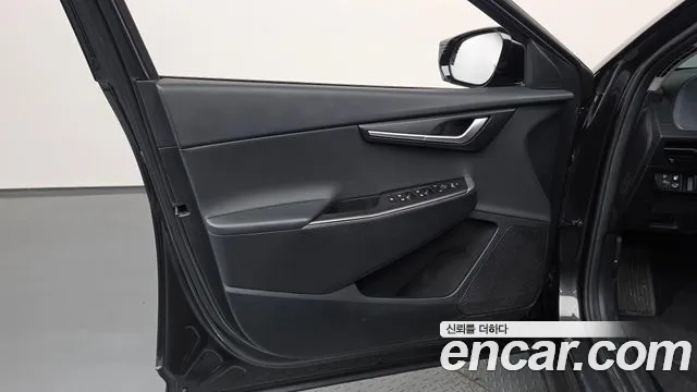 Kia EV6 — Фото автомобиля 13