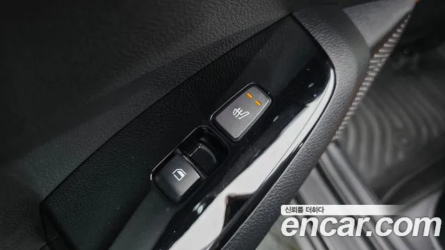 Kia Seltos New — Фото автомобиля 23