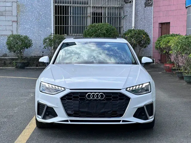 Audi A4L — Фото автомобиля 3
