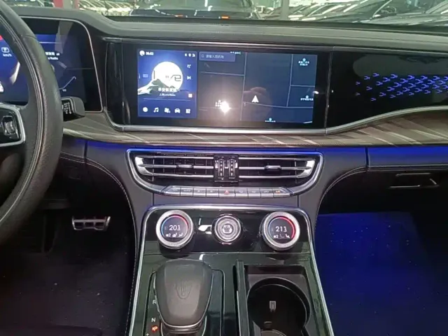 Hongqi H9 — Фото автомобиля 12