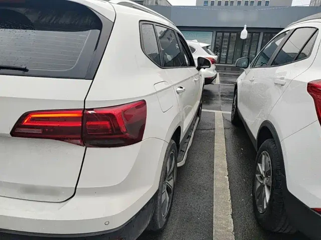 Volkswagen Tharu — Фото автомобиля 7