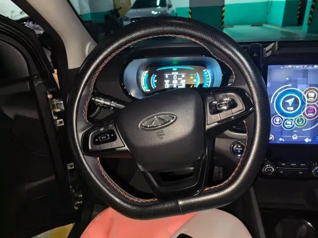 Chery eQ1 — Фото автомобиля 6