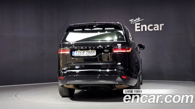 Land Rover Discovery — Фото автомобиля 4