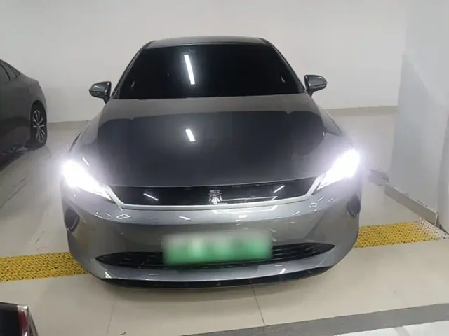 BYD Qin PLUS — Фото автомобиля 2