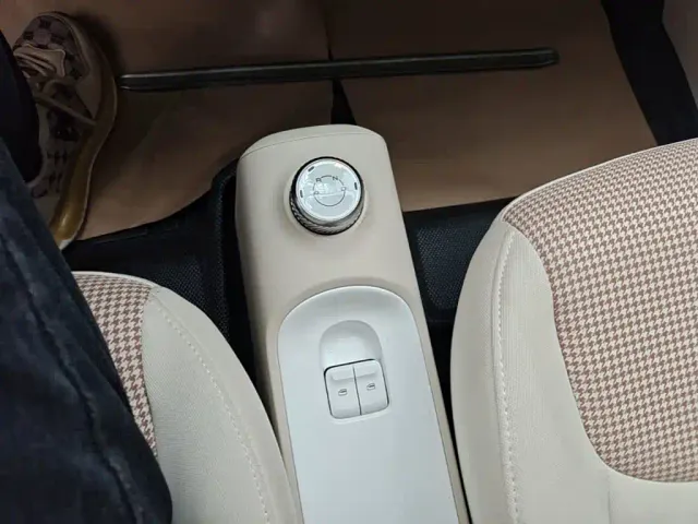 Wuling Hongguang Mini EV — Фото автомобиля 13