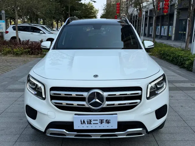 Mercedes-Benz GLB-Class — Фото автомобиля 2