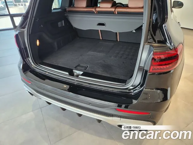 Mercedes-Benz GLB-Class — Фото автомобиля 8