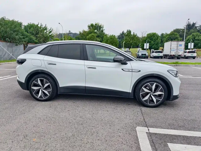 Volkswagen ID.4 CROZZ 2021 Long Range Lite PRO 2WD Version — Фото автомобиля 4