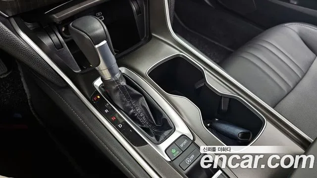 Honda Accord Accord 10 поколение 1.5 Turbo — Фото автомобиля 8