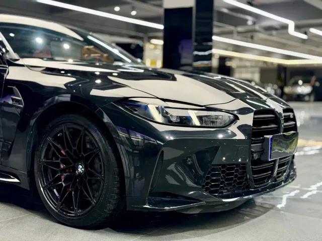 BMW M4 — Фото автомобиля 4