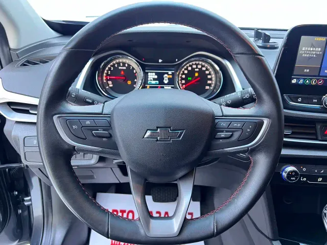 Chevrolet Orlando — Фото автомобиля 8