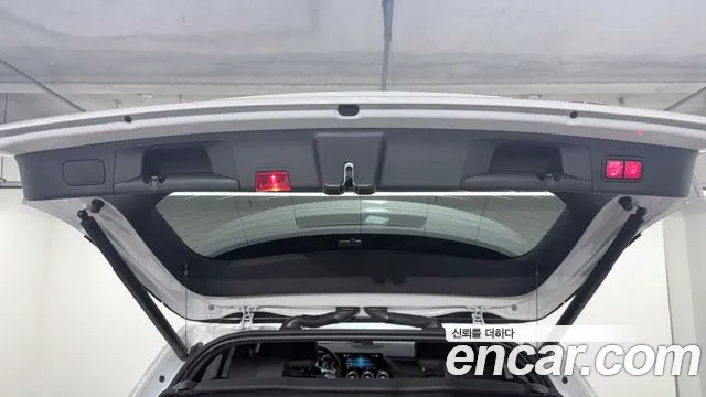 Mercedes-Benz GLA-Class — Фото автомобиля 19
