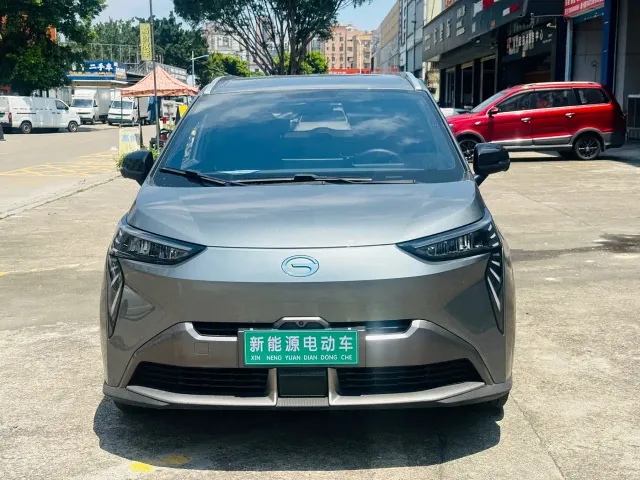 GAC Aion Y — Фото автомобиля 2