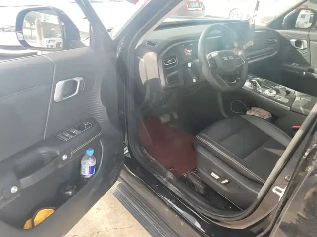 BAIC BJ30 — Фото автомобиля 15