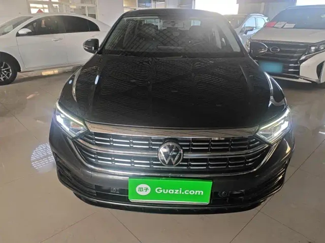 Volkswagen Sagitar — Фото автомобиля 2