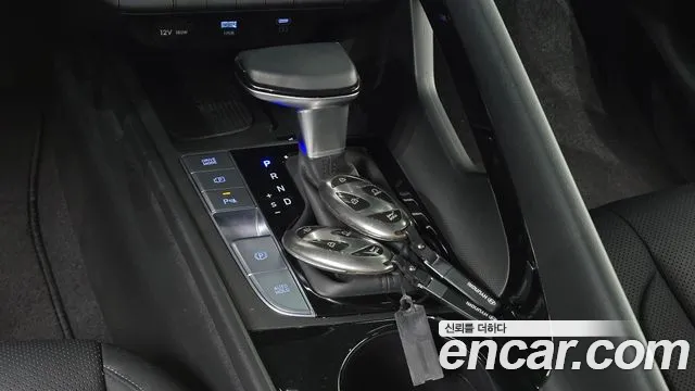 Hyundai Avante CN7 — Фото автомобиля 12