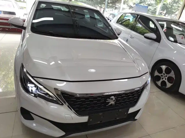 Peugeot 408 — Фото автомобиля 2