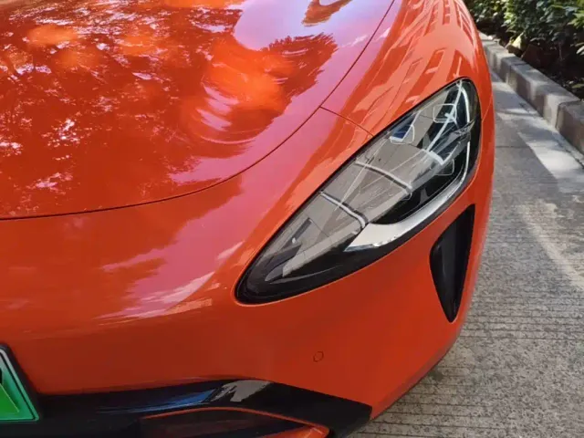 Xiaomi SU7 — Фото автомобиля 23