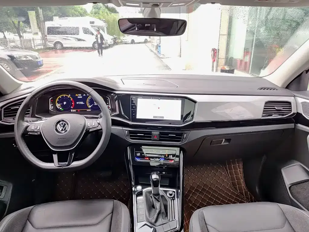 Volkswagen Tayron 2022 330TSI 2WD Luxury Smart Connect Edition — Фото автомобиля 10