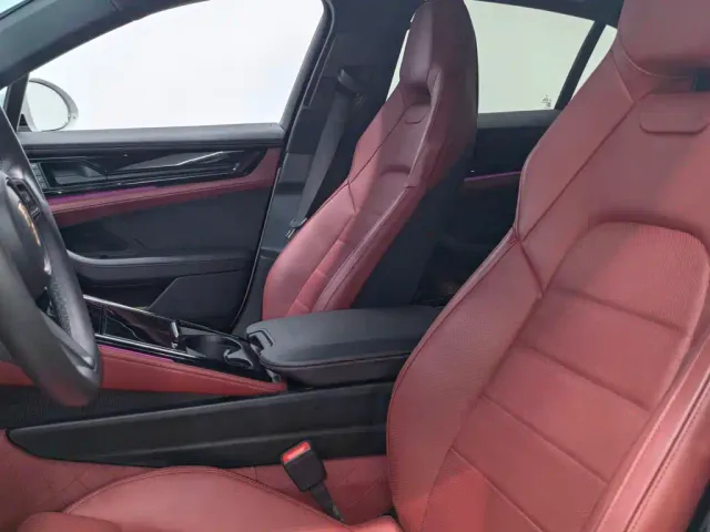 Porsche Panamera — Фото автомобиля 6