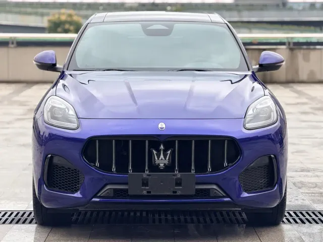 Maserati Grecale — Фото автомобиля 2