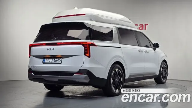 Kia Canival Новый Carnival 4 поколение Бензин 9 мест Hi-Limousine (Спецкузов) — Фото автомобиля 2