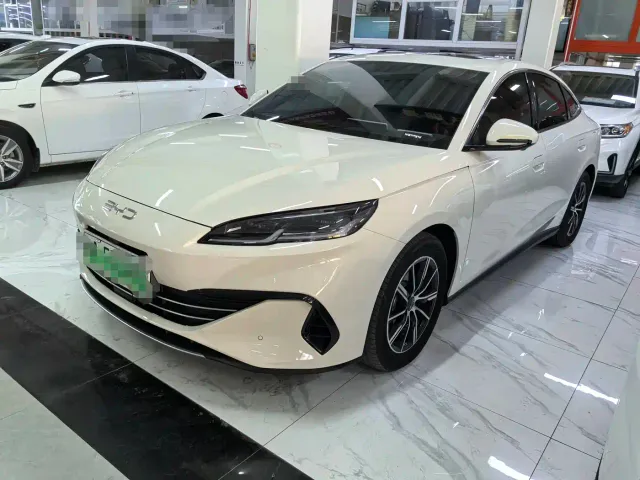 Фотография автомобиля — BYD Seal 06
