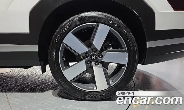 Hyundai Santa Fe MX5 — Фото автомобиля 6