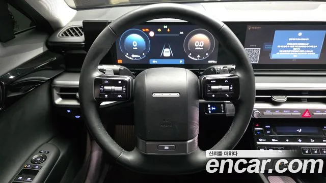 Hyundai Grandeur Grandeur (GN7) 2.5 Бензин 2WD — Фото автомобиля 10
