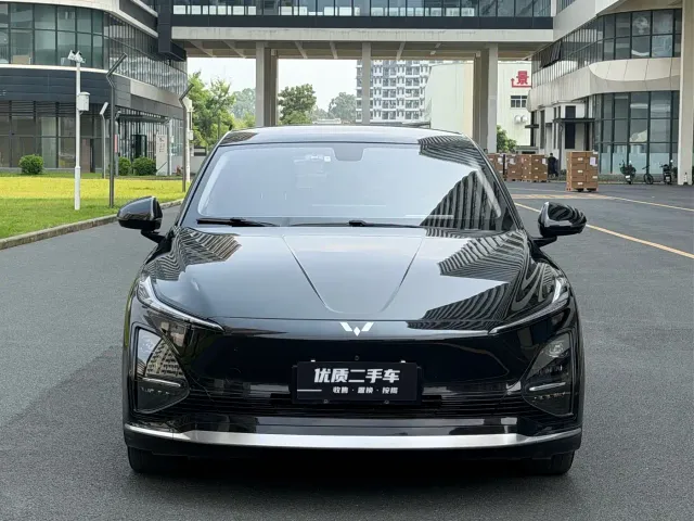 Wuling Starlight — Фото автомобиля 2