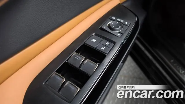 Lexus ES 7th Gen — Фото автомобиля 30