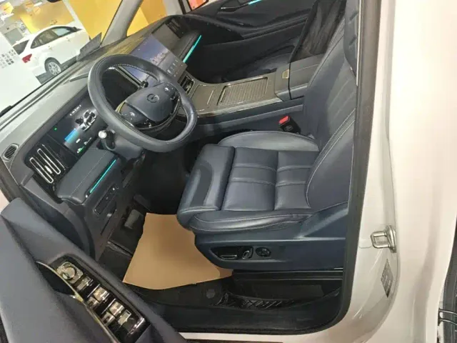 GAC Trumpchi Xiangwang M8 — Фото автомобиля 14