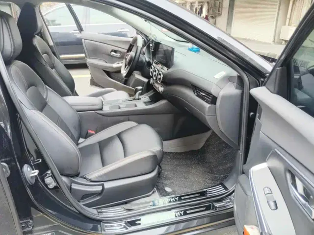 Nissan Sylphy — Фото автомобиля 13