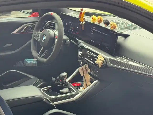 BMW M4 — Фото автомобиля 8