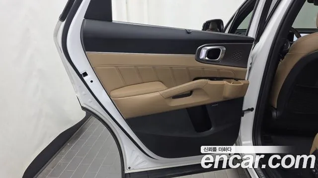 Kia Sorento — Фото автомобиля 14