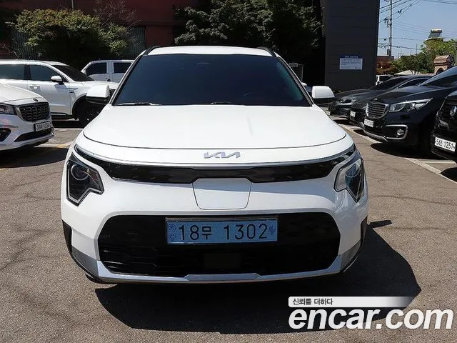 Фотография автомобиля — Kia Niro Niro (New)