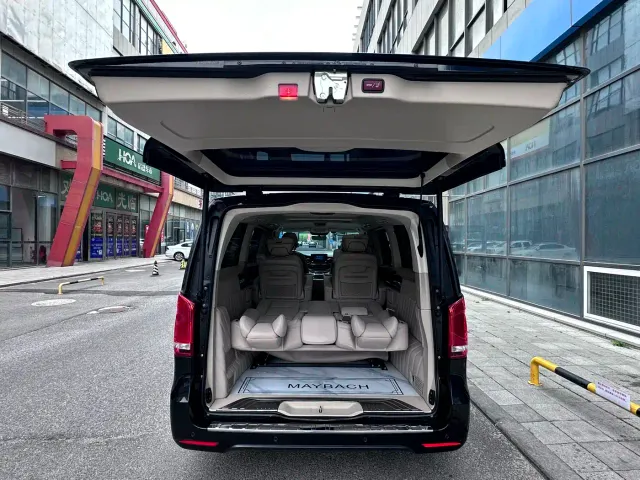 Mercedes-Benz V-Class — Фото автомобиля 7