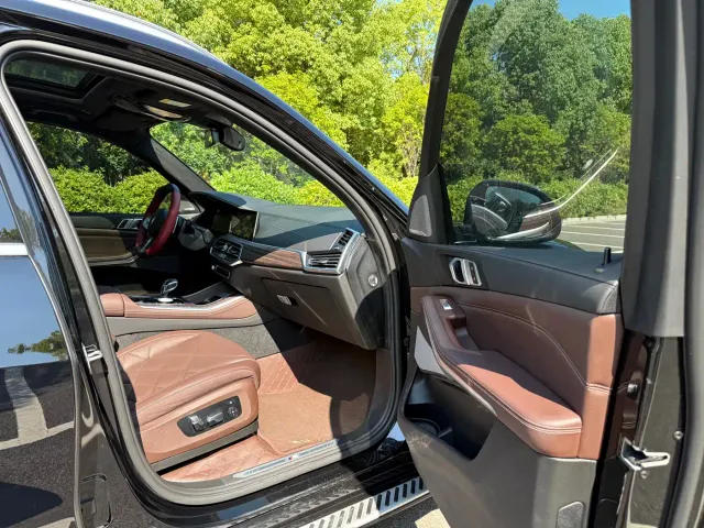 BMW X5 — Фото автомобиля 25