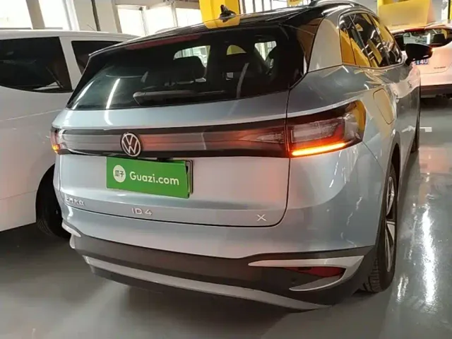 Volkswagen ID.4 X — Фото автомобиля 5
