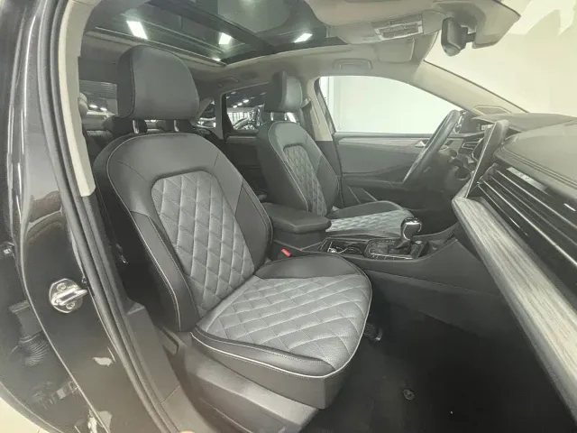 Volkswagen Sagitar — Фото автомобиля 21
