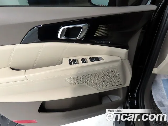 Kia Carnival 4th Gen — Фото автомобиля 11