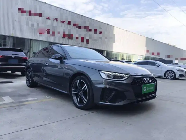 Audi A4L — Фото автомобиля 3