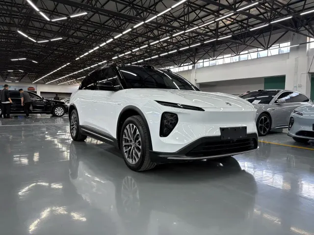 Nio ES6 — Фото автомобиля 3