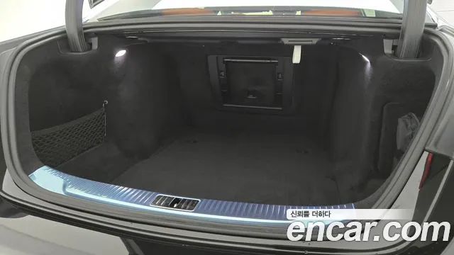 Mercedes-Benz S-Class — Фото автомобиля 11